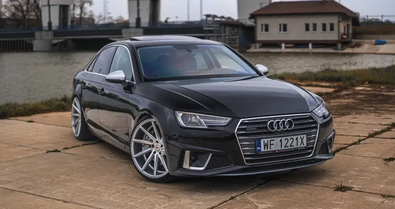 samochody osobowe Audi A4 cena 105000 przebieg: 230000, rok produkcji 2017 z Rzeszów